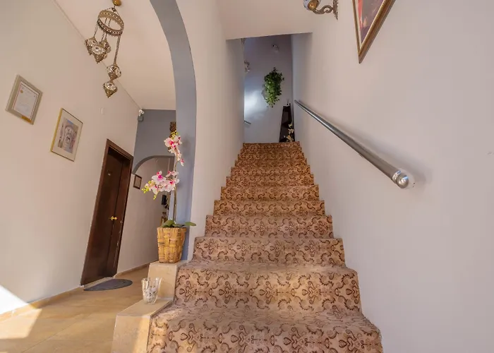 Efsali Kaleici Hotel 2*