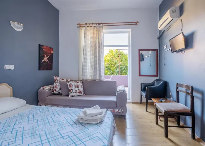 Hotel Efsali Kaleici 2*